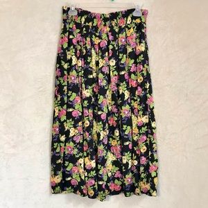 Vintage floral cottagecore flowy lightweight midi skirt with pockets Rafaella